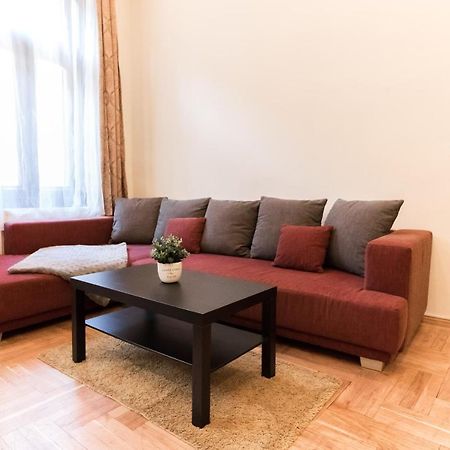 Real Apartments Klauzal Budapest Bagian luar foto