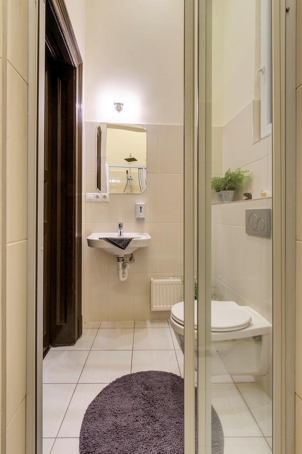 Real Apartments Klauzal Budapest Bagian luar foto